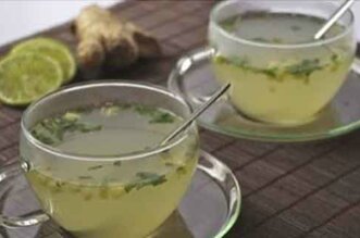 Colon Cleansing Of 3 Ingredients Apple, Ginger and Lemon, Take Out Kilos Of Toxins From Your Body!